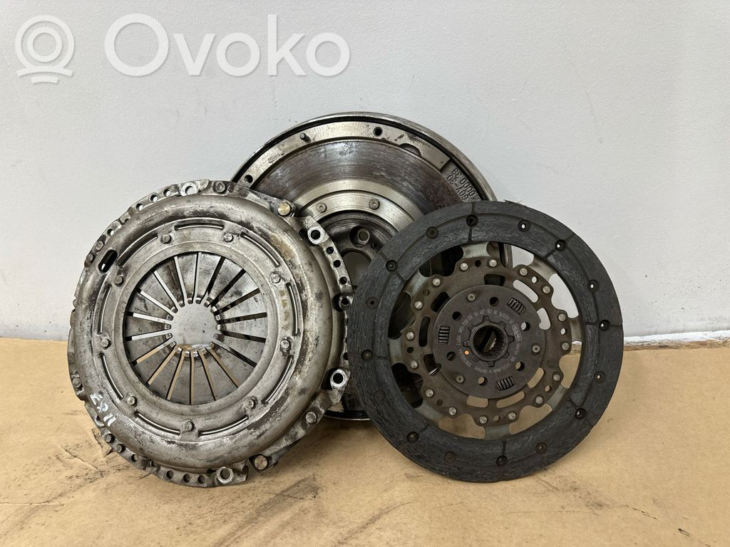 Volvo C30 Juego de embrague 
