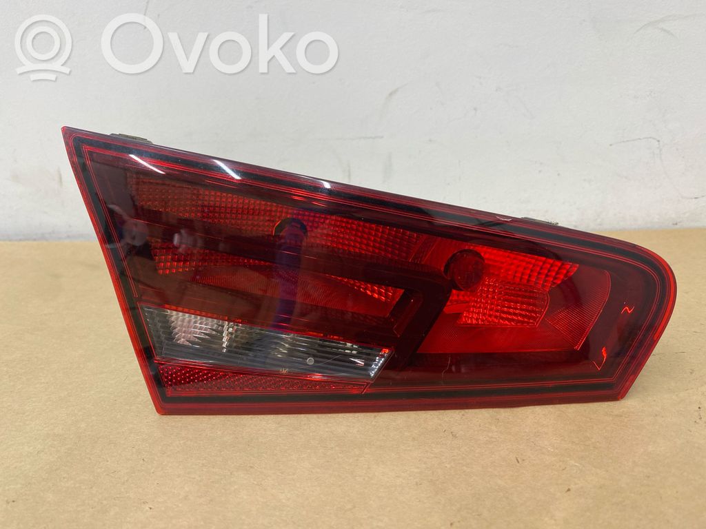 Audi A3 S3 8V Takaluukun takavalot 