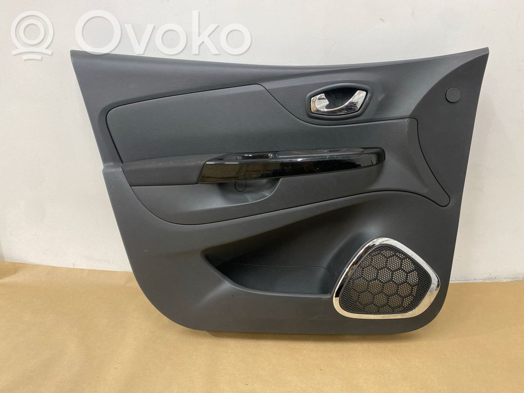 Renault Captur Front door card panel trim 