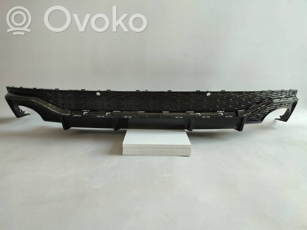 Audi Q8 Rivestimento della parte inferiore del paraurti posteriore 
