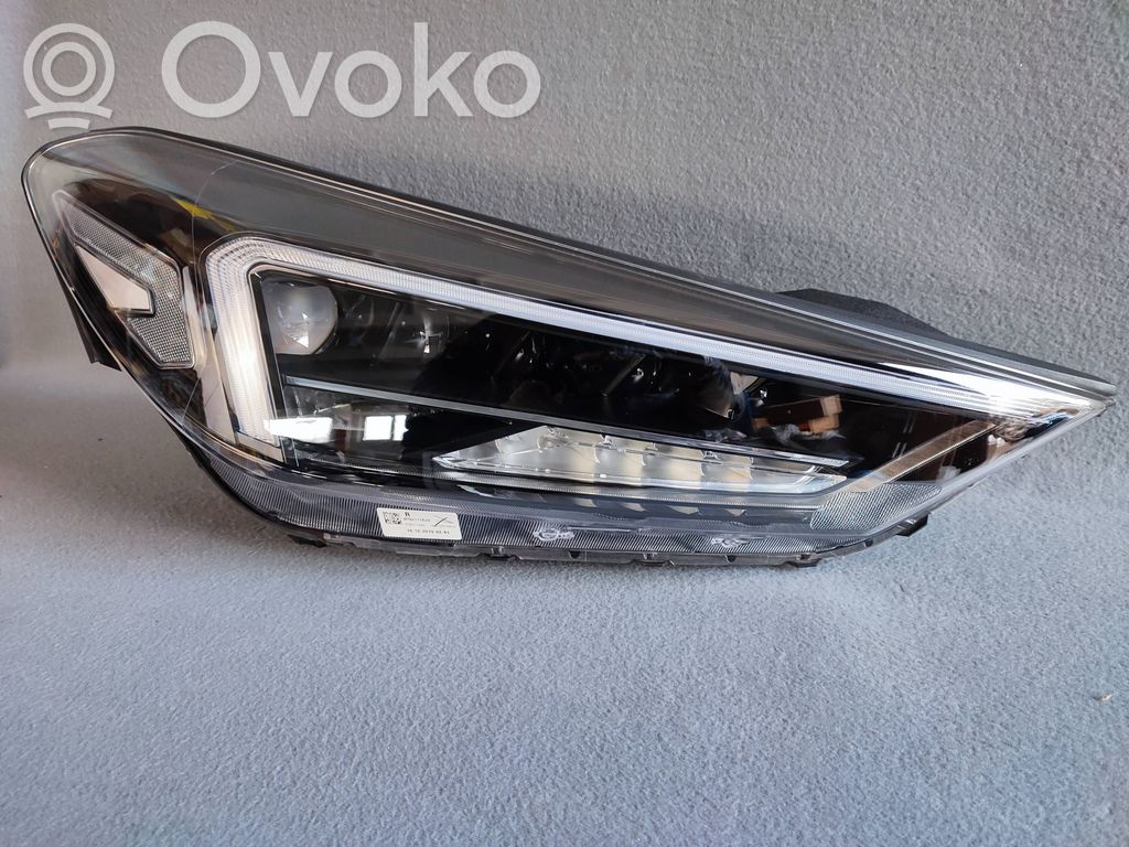 Lampa przednia   92102D7700,92102D7700,R009D700102330,191220190906