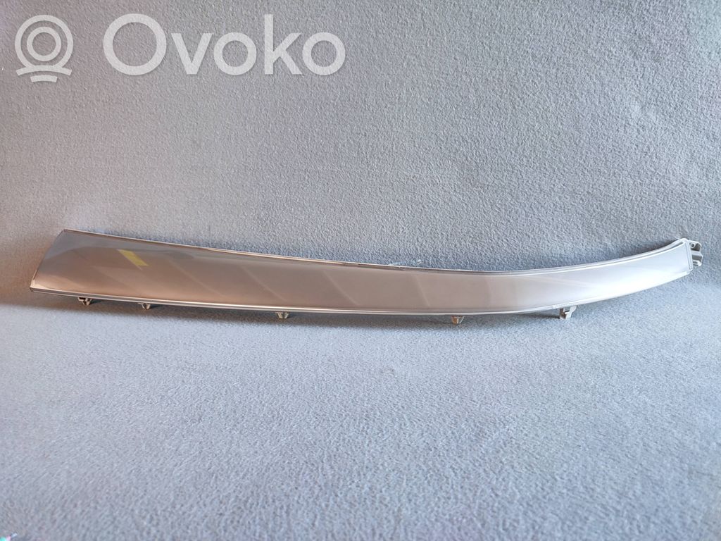 Hyundai Ioniq 5 Rivestimento sotto il faro/fanale 