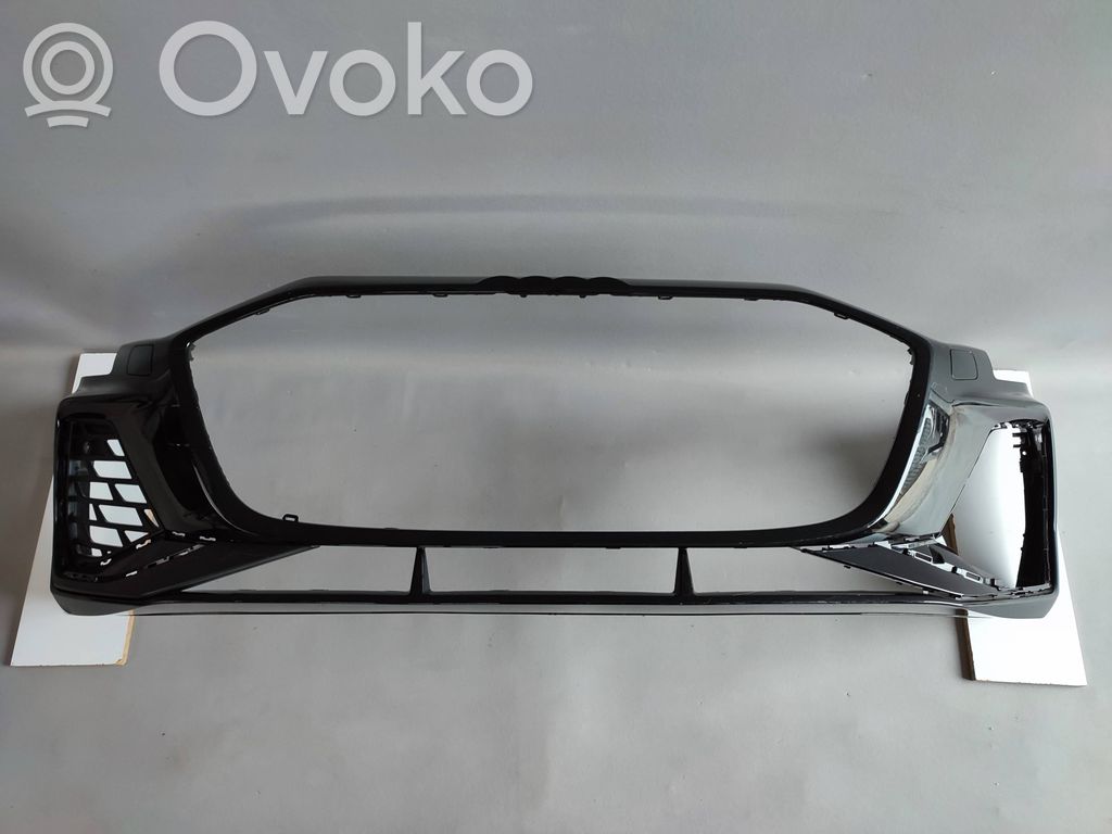 Audi A3 8Y Parachoques delantero 