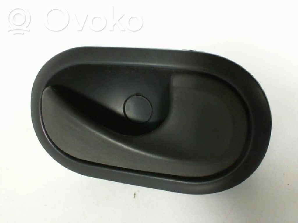 Renault Clio III Manecilla interna puerta delantera 
