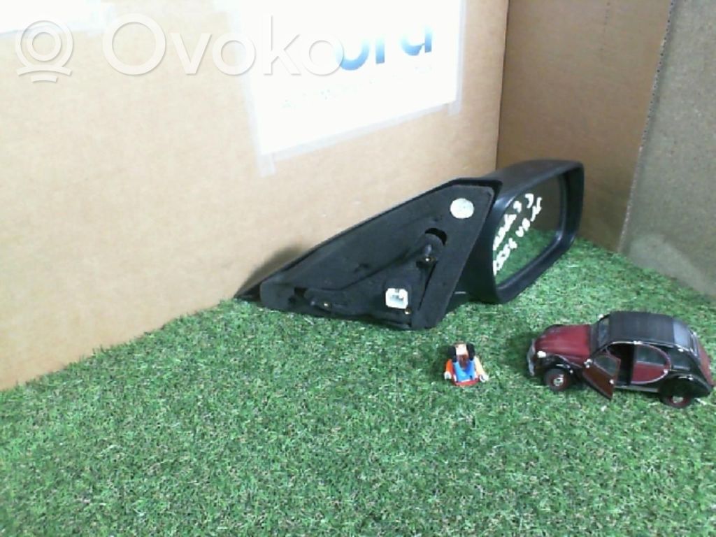 Mazda 3 I Espejo lateral manual 
