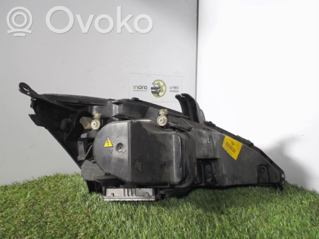 Headlight/headlamp   1152390