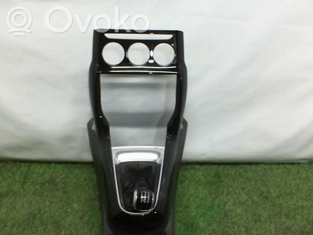 Citroen C3 Center console 