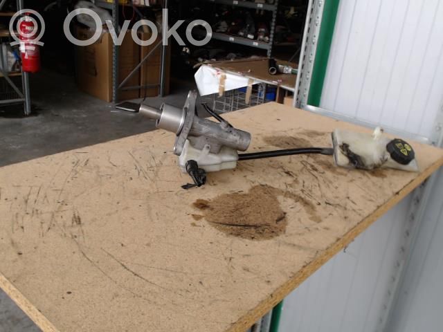 Ford C-MAX I Servo-frein 