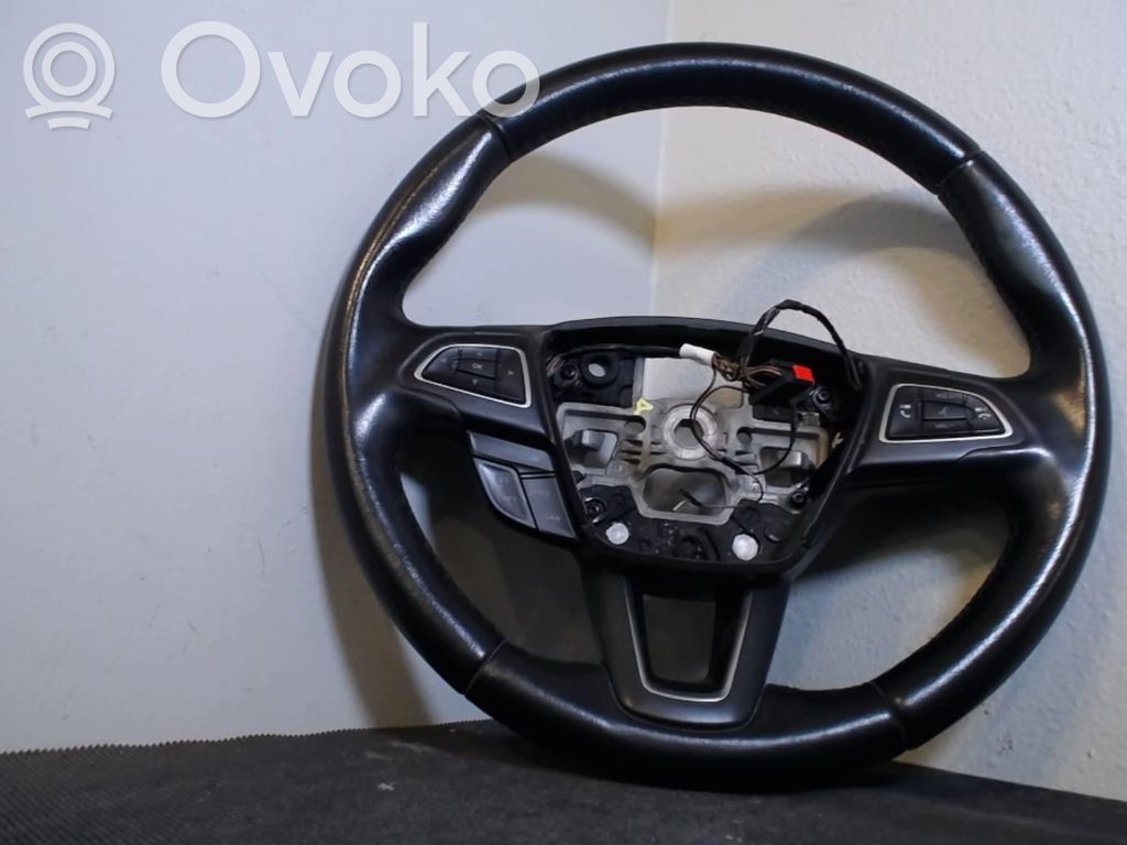 Steering wheel   2014556
