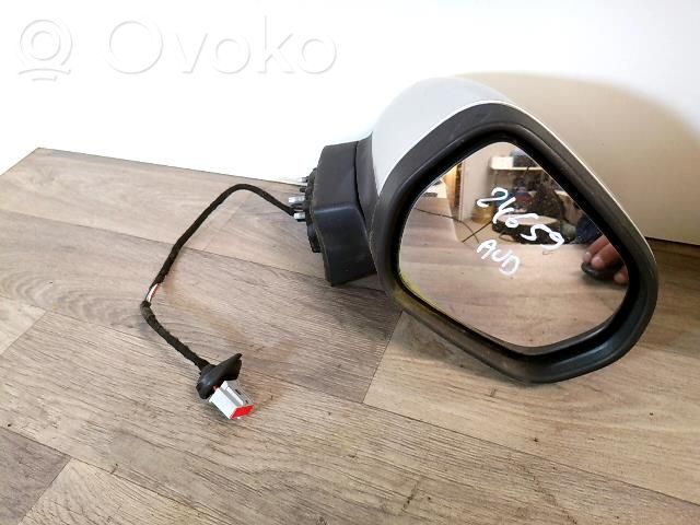 Ford Fiesta Manualne lusterko boczne drzwi przednich 