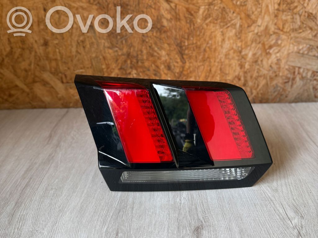 Peugeot 3008 II Lampy tylnej klapy bagażnika 
