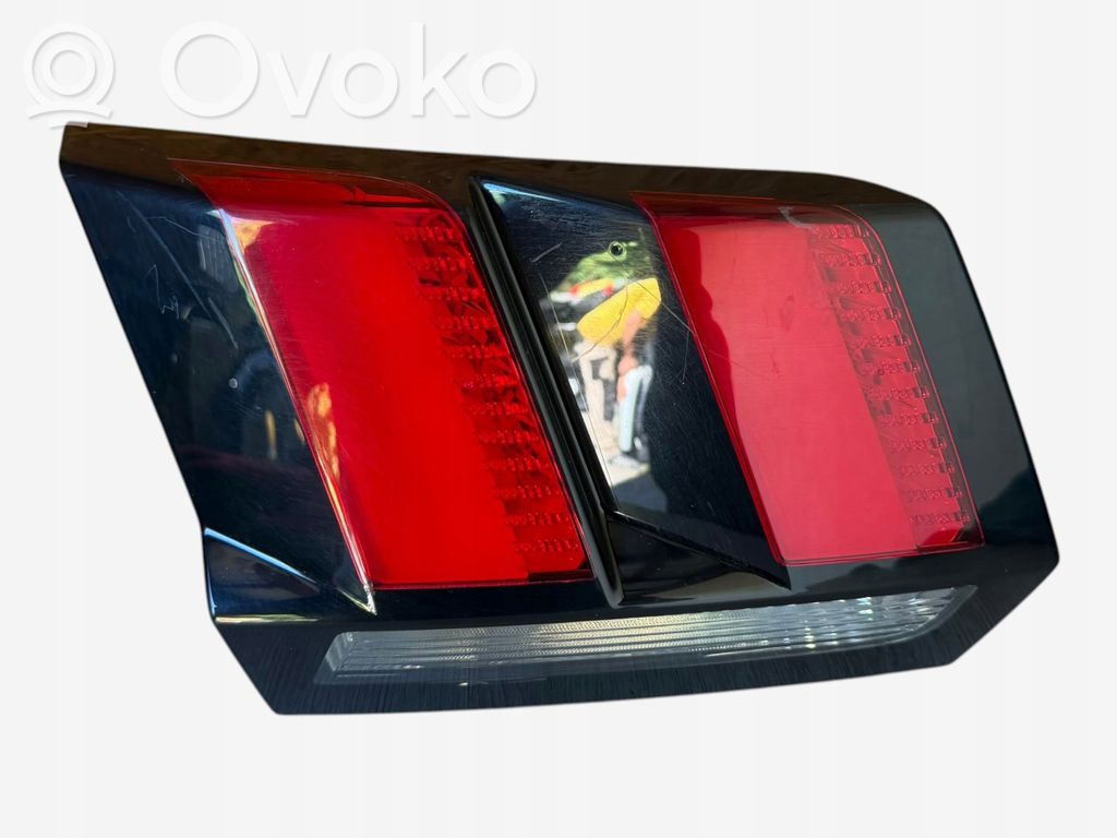 Peugeot 3008 II Lampa tylna 