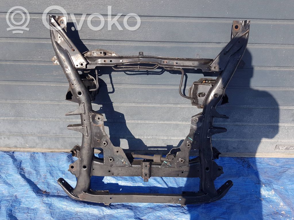 BMW X5 E70 Priekinis traversas 