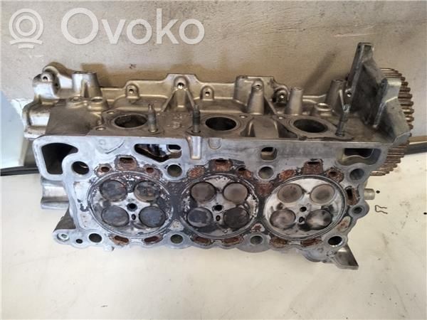 Land Rover Discovery Engine head 