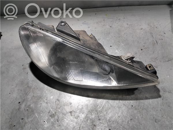 Peugeot 206 Priekšējais lukturis 