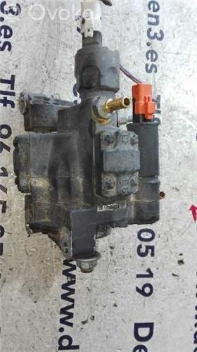 Renault Clio III Fuel injection high pressure pump 