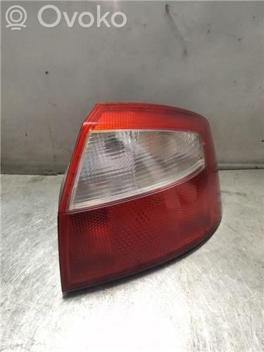 Audi A4 S4 B6 8E 8H Lámpara de faros/luces traseros 