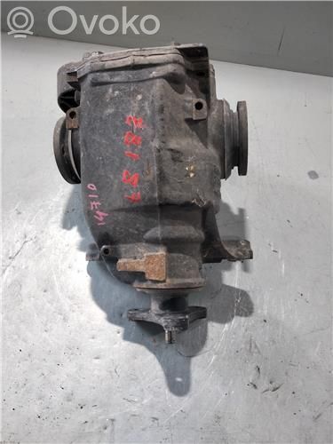 Rear differential   751840302