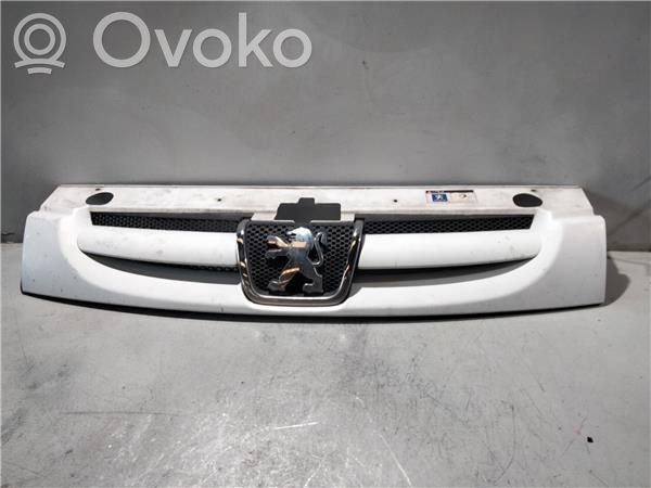 Peugeot Partner Bonnet/hood grill 
