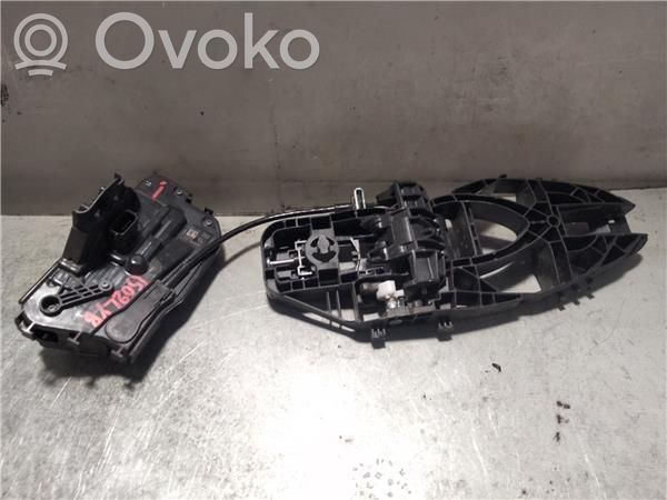 Ford Puma Zamek drzwi przednich 