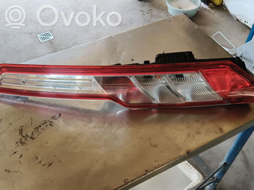 Rear/tail lights   BK2113404AG,16014F,165239667