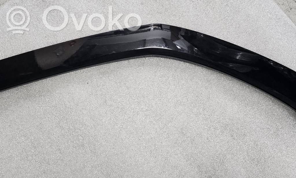 Lamborghini Urus Rear arch trim 