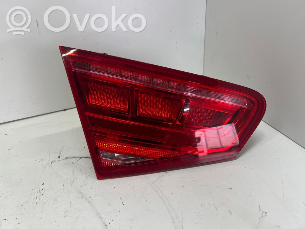 Audi A8 S8 D4 4H Luci posteriori del portellone del bagagliaio 