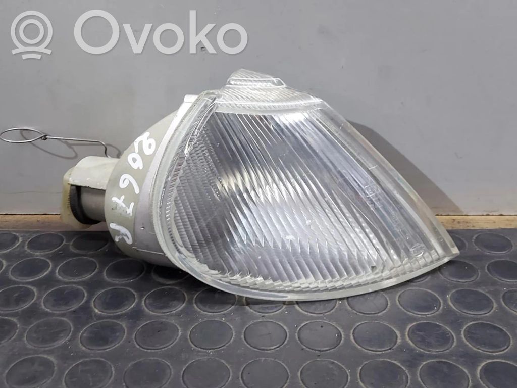 Renault Laguna I Frontblinker 