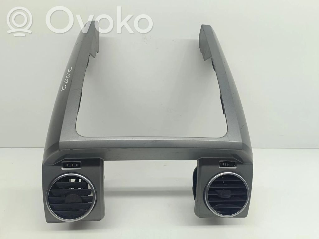 Land Rover Discovery Osłona tylnej klapy 
