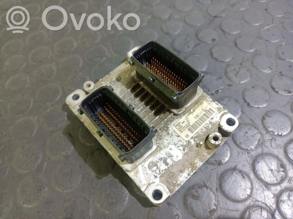 Engine control unit/module ECU   0261206710