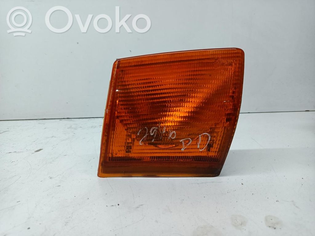 Ford Focus Front indicator light 