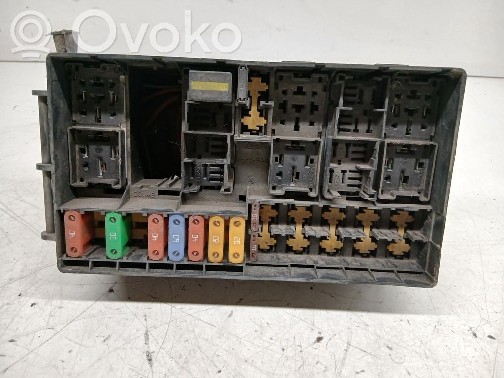 Ford Transit -  Tourneo Connect Módulo de fusible 