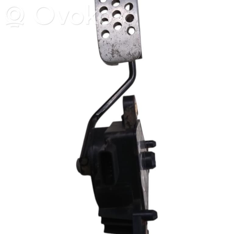 Nissan Note (E11) Accelerator throttle pedal 