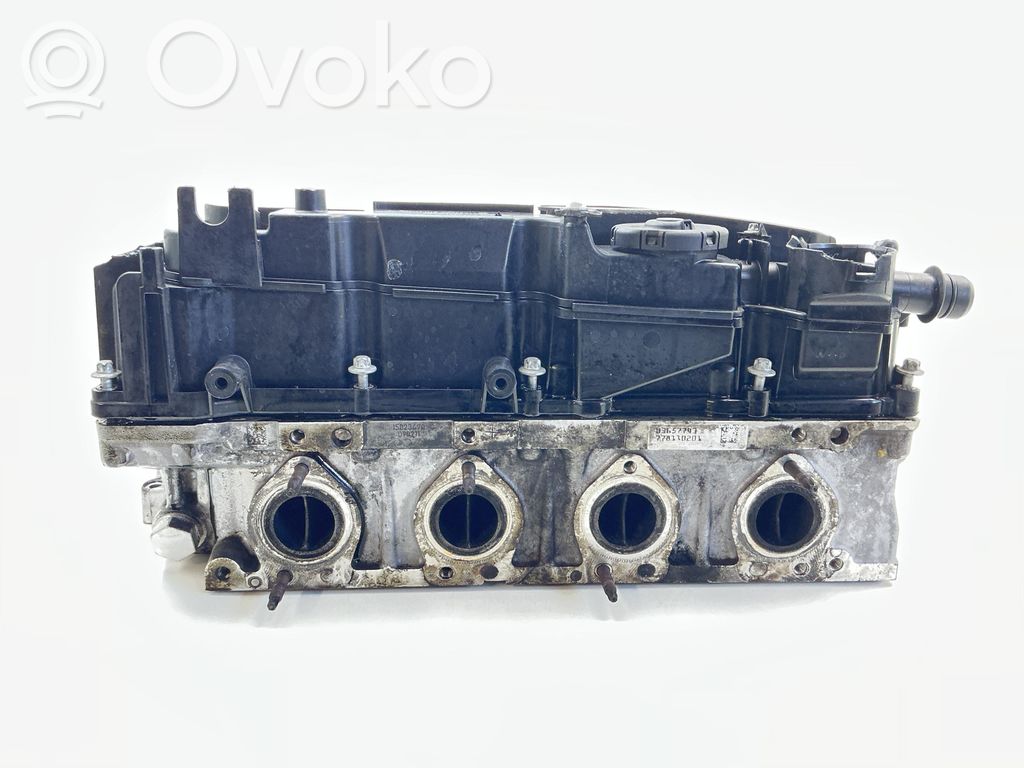 BMW 1 E81 E87 Chiulasă motor 