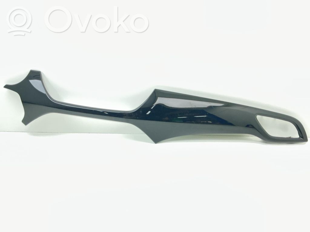 Opel Corsa E Kojelaudan hansikaslokeron lista 