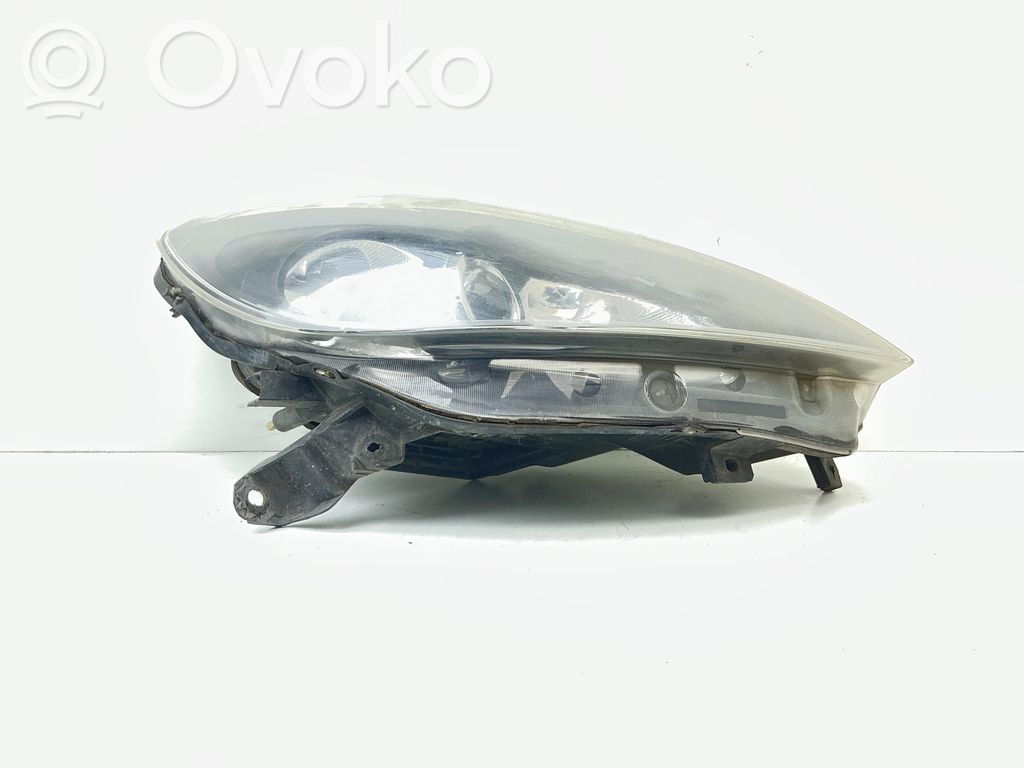 Renault Clio III Lampa przednia 