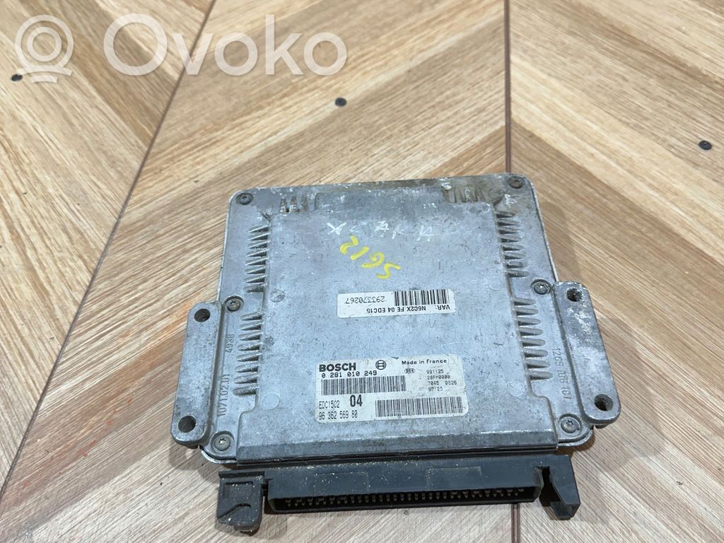 Peugeot 306 Engine control unit/module 
