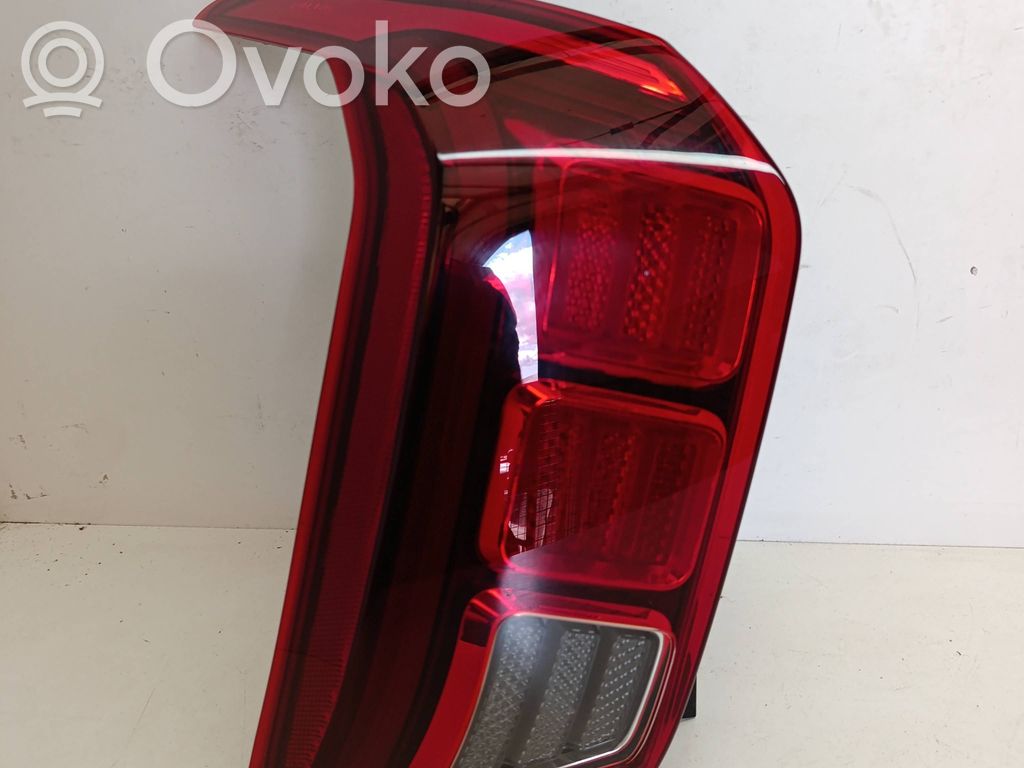 Takavalot   92401S8100