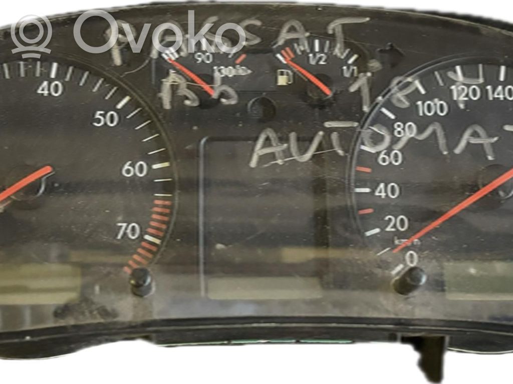 Volkswagen PASSAT B5 Inny element deski rozdzielczej 