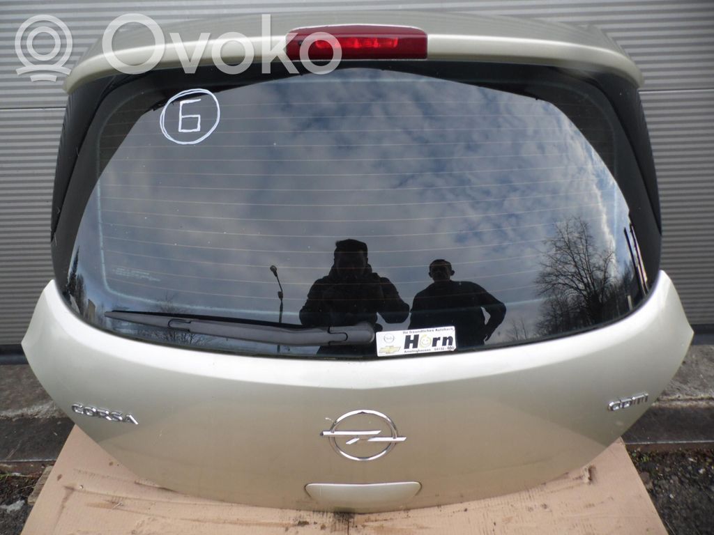 Tailgate/trunk/boot lid   7979