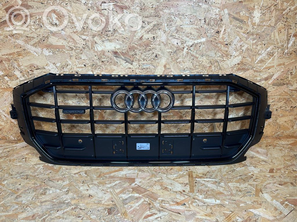 Audi Q8 Etusäleikkö 