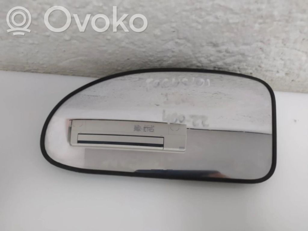 Ford Focus Spoguļa stikls 