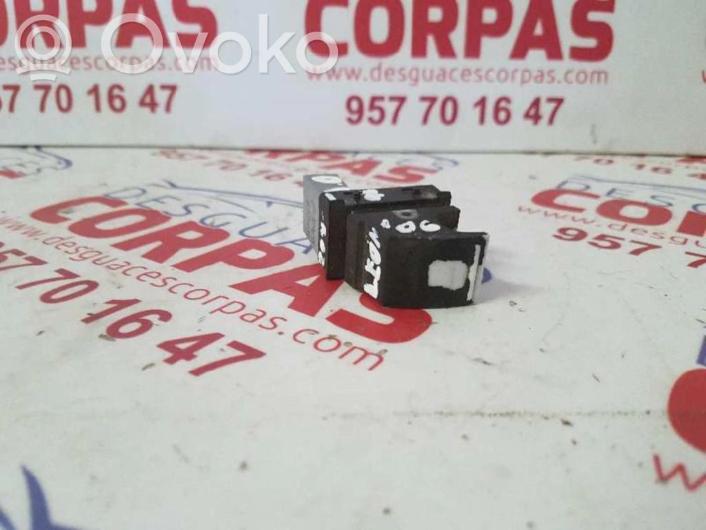 Electric window control switch   1F0959855,1F0959855