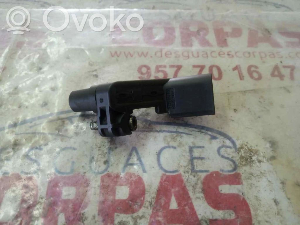 Volkswagen Golf V Czujnik spalania stukowego 