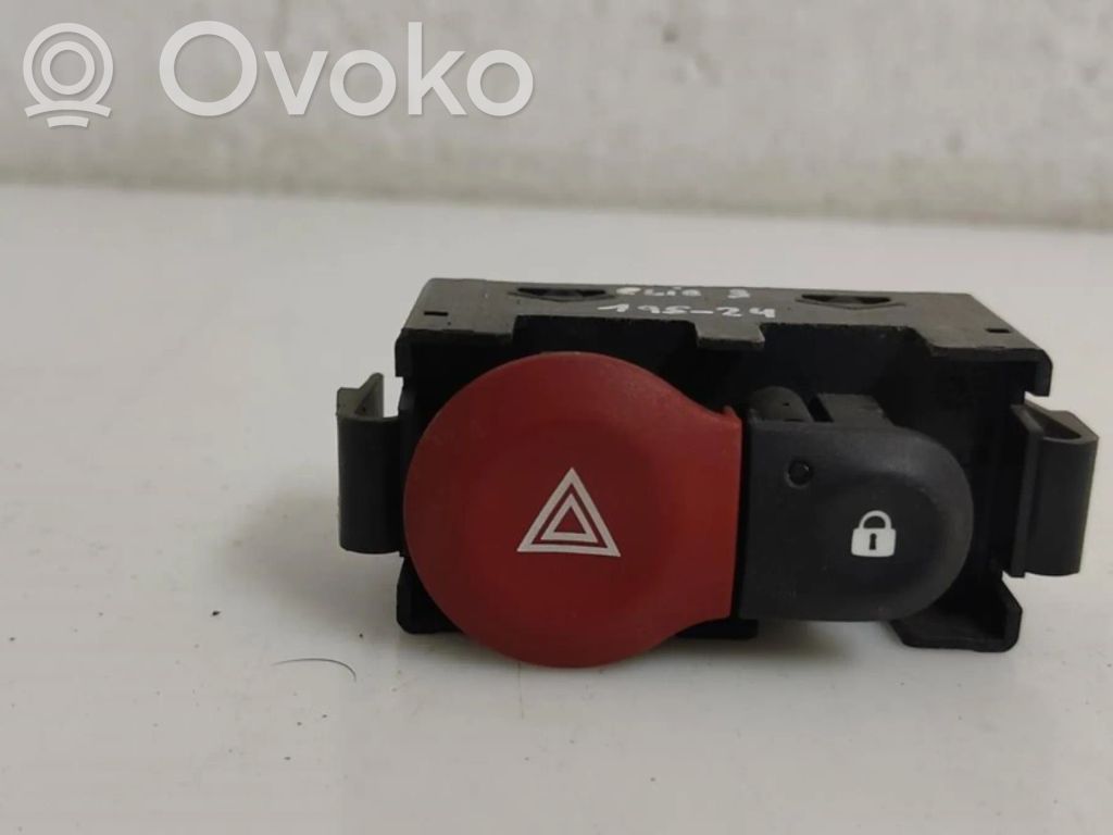 Renault Clio III Schalter Warnblinkanlage 