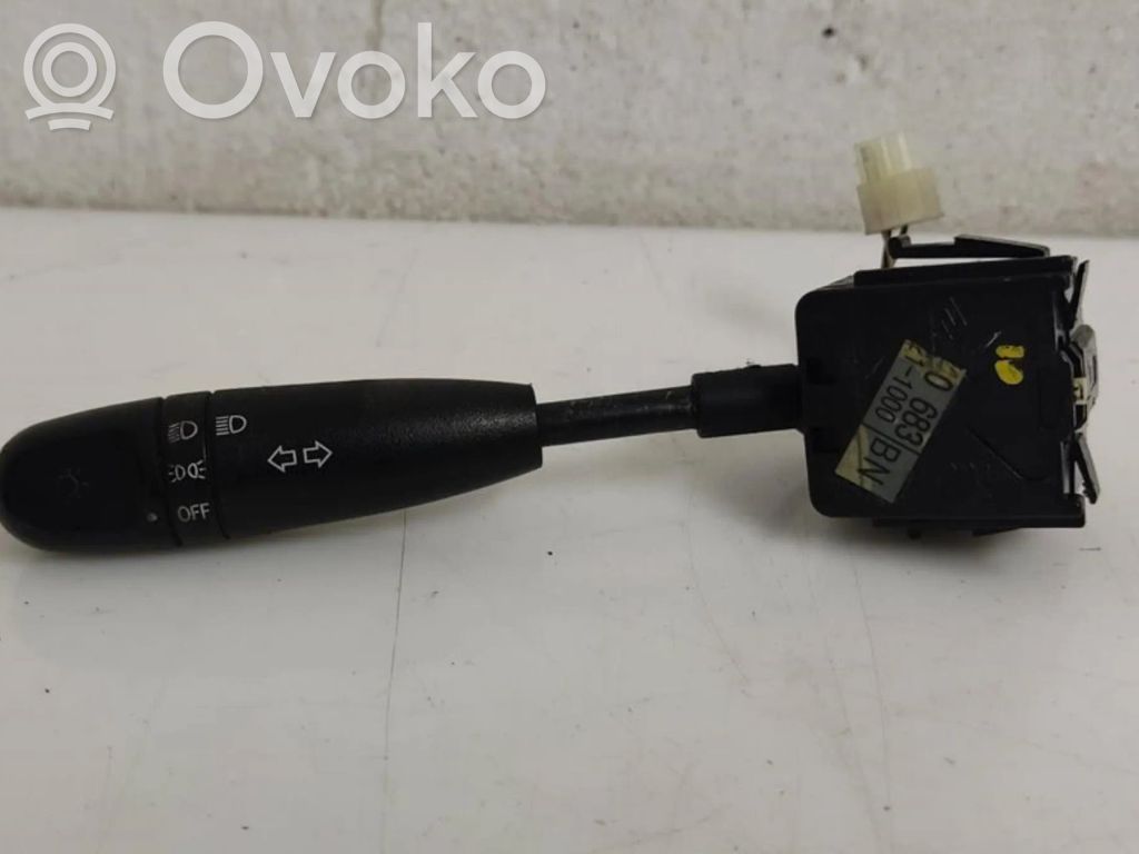 Light switch   0683
