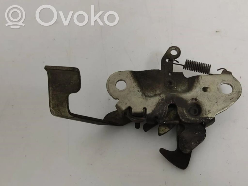 Citroen C1 Tie down hook / loop 