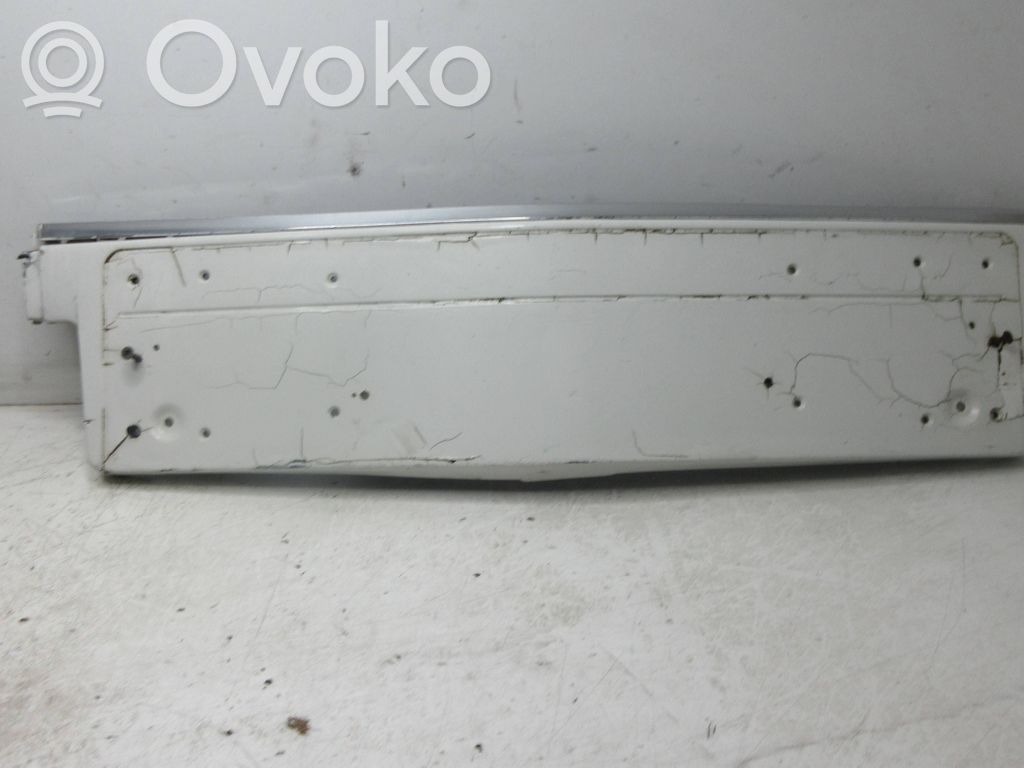 BMW 7 E65 E66 Kita išorės detalė 