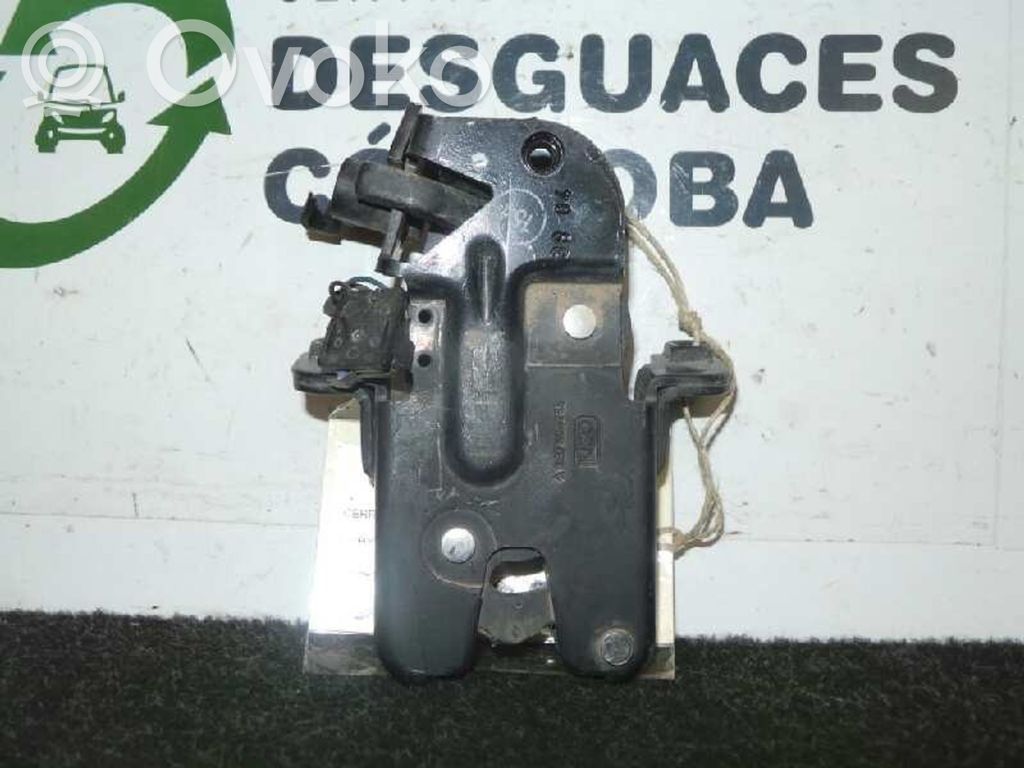 Tailgate lock latch   A1937500285