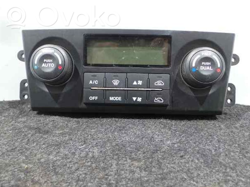 KIA Sorento Climate control unit 